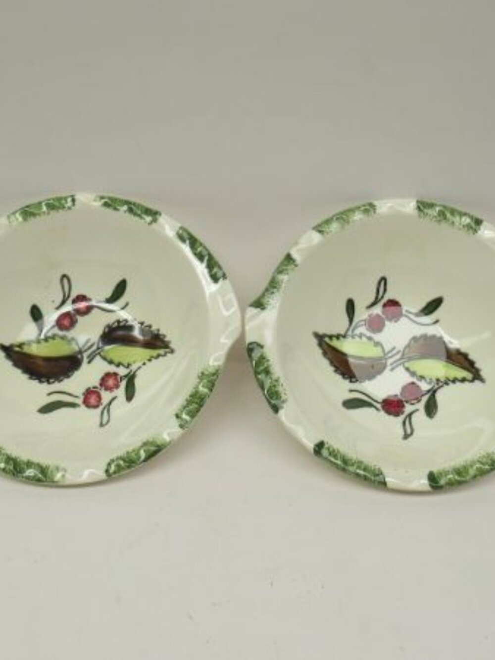 2 - Southern Potteries Blue Ridge WILD CHERRY No. 3 Tab Handled Soup Bowls USA - Picture 2 of 4